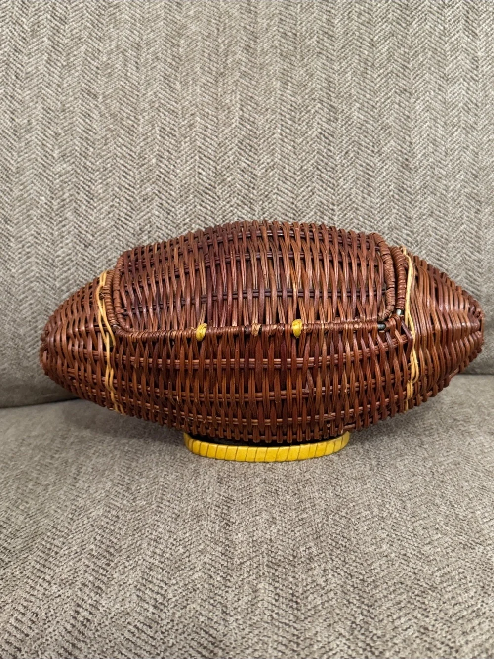 N/A wicker tabletop